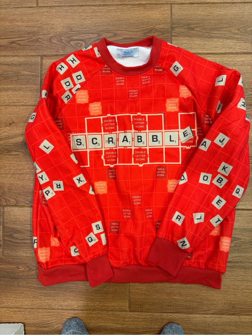 Scrabble Red Graphic Crewneck Sweater / men’s xl